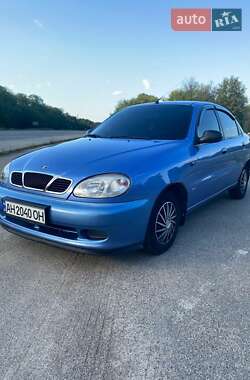 Седан ЗАЗ Lanos 2005 в Дніпрі
