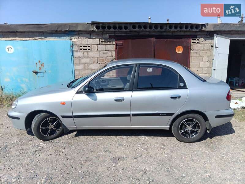 Седан ЗАЗ Lanos 2007 в Кривому Розі