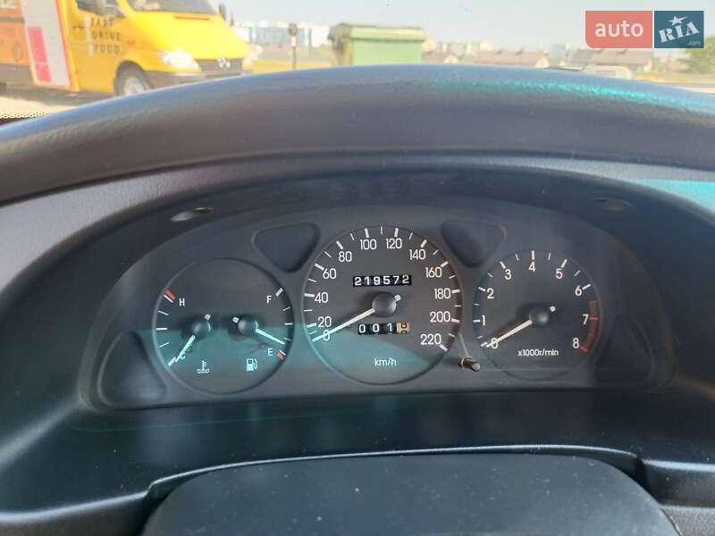 Седан ЗАЗ Lanos 2010 в Рівному