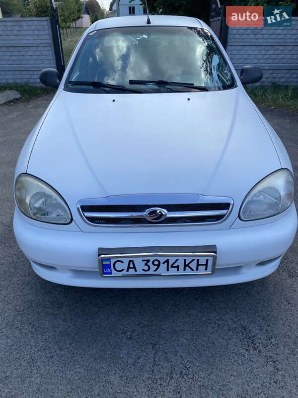 Седан ЗАЗ Lanos 2010 в Смеле