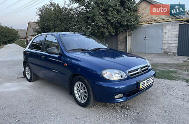 Хэтчбек ЗАЗ Lanos 2009 в 