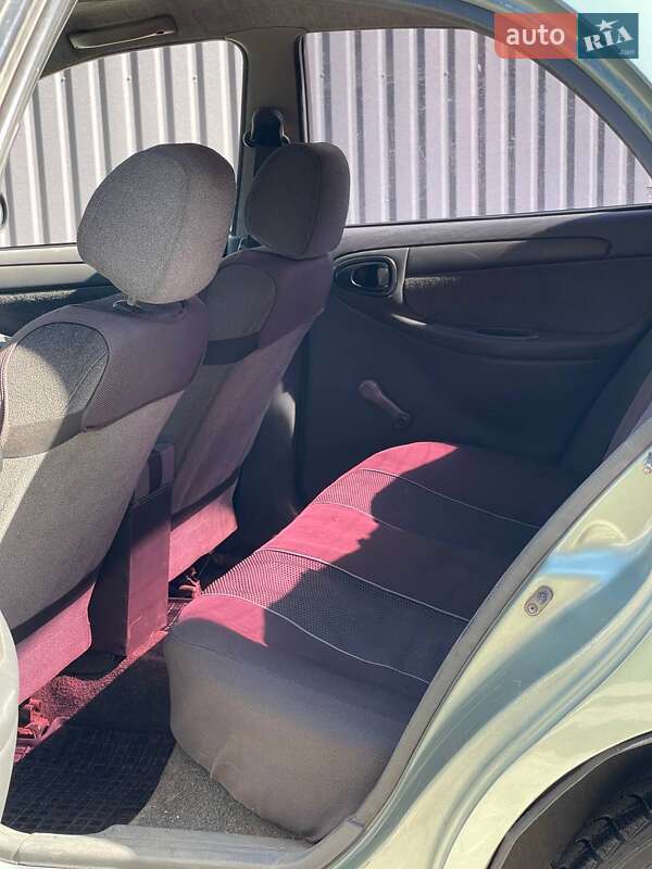 Седан ЗАЗ Lanos 2009 в Дніпрі