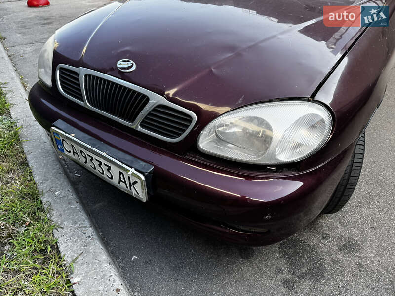 Седан ЗАЗ Lanos 2010 в Киеве