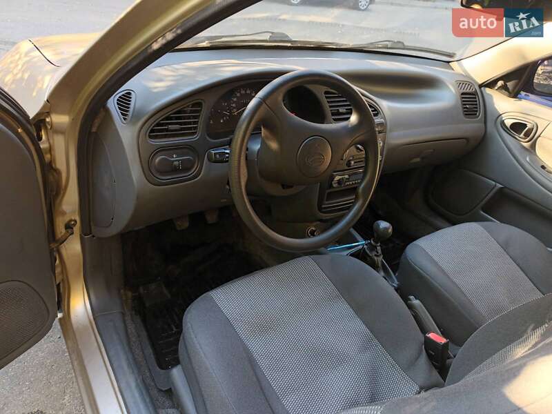 Седан ЗАЗ Lanos 2011 в Киеве