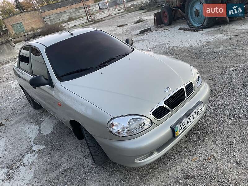 Седан ЗАЗ Lanos 2010 в Нікополі