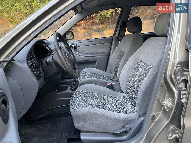 Хетчбек ЗАЗ Lanos 2011 в Запоріжжі