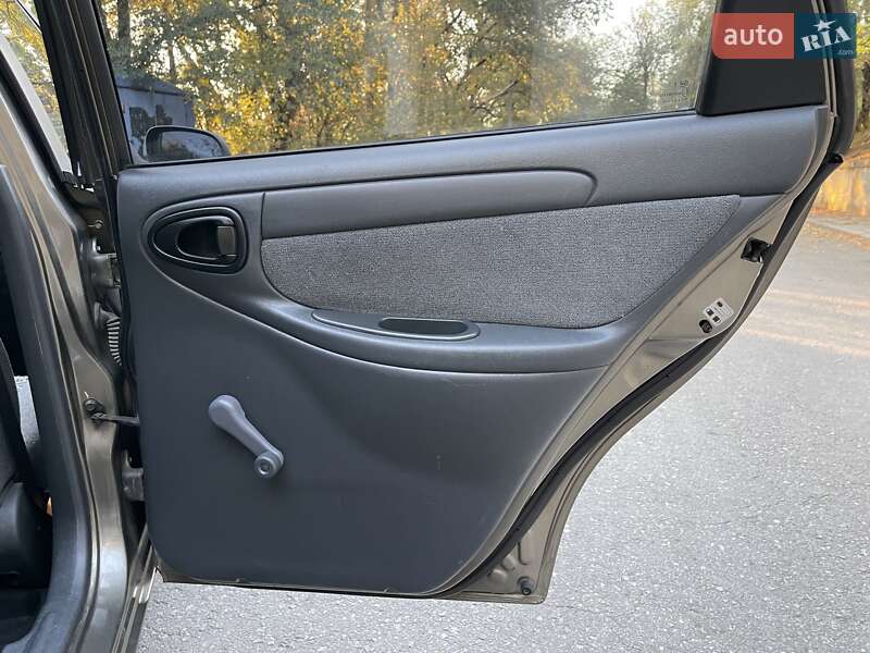 Хетчбек ЗАЗ Lanos 2011 в Запоріжжі