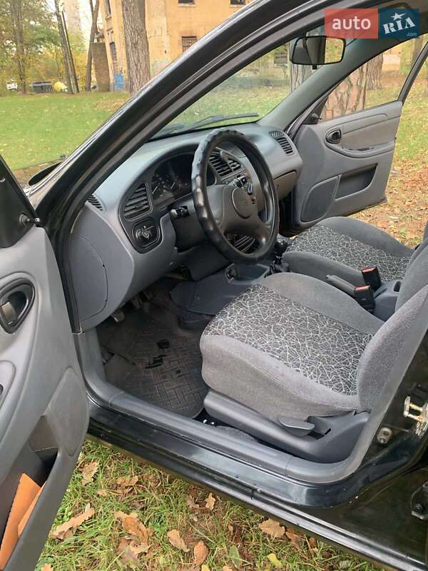 Седан ЗАЗ Lanos 2011 в Києві