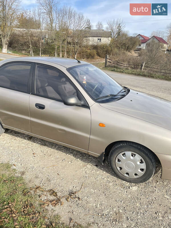 Седан ЗАЗ Lanos 2008 в Ланівці