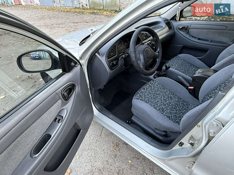 Седан ЗАЗ Lanos 2010 в Львові