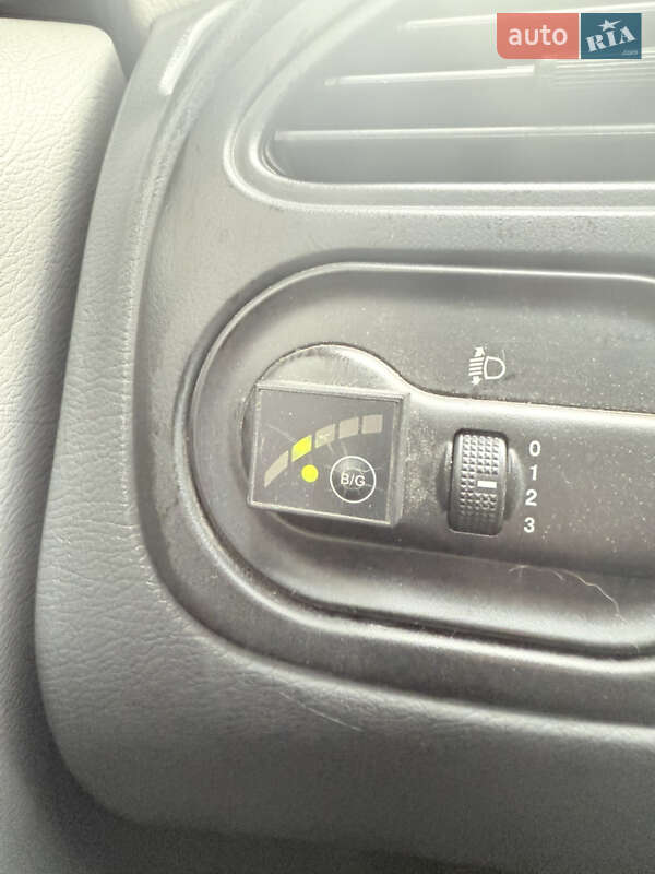 Седан ЗАЗ Lanos 2012 в Києві