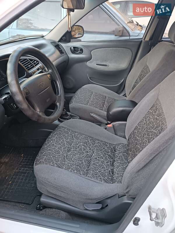 Седан ЗАЗ Lanos 2008 в Днепре