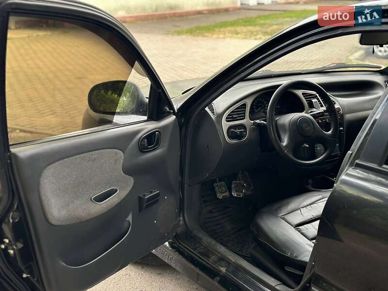 Седан ЗАЗ Lanos 2009 в Николаеве