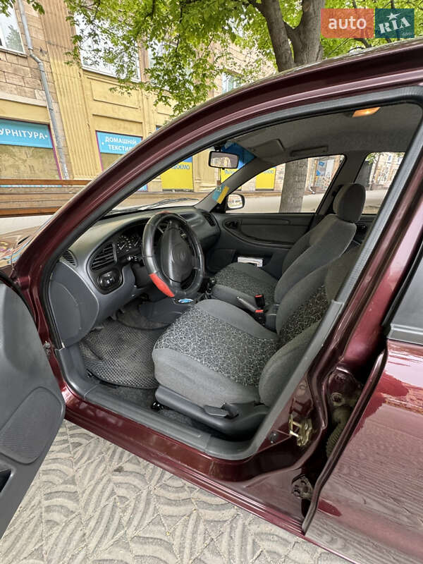 Седан ЗАЗ Lanos 2011 в Запорожье