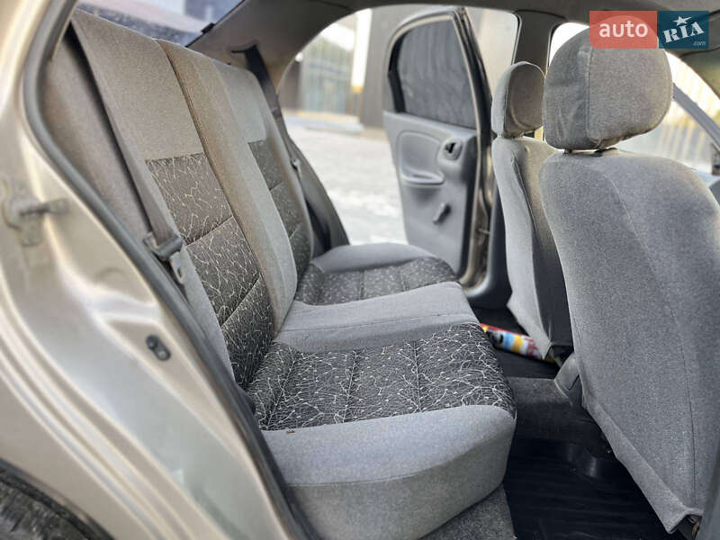 Седан ЗАЗ Lanos 2008 в Кам'янець-Подільському