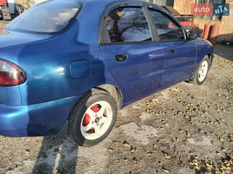 Седан ЗАЗ Lanos 2009 в Николаеве