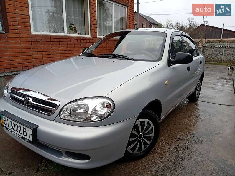 Седан ЗАЗ Lanos 2011 в Полтаве