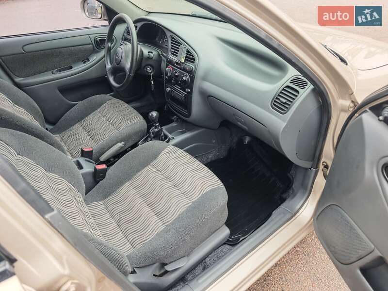 Седан ЗАЗ Lanos 2013 в Сумах