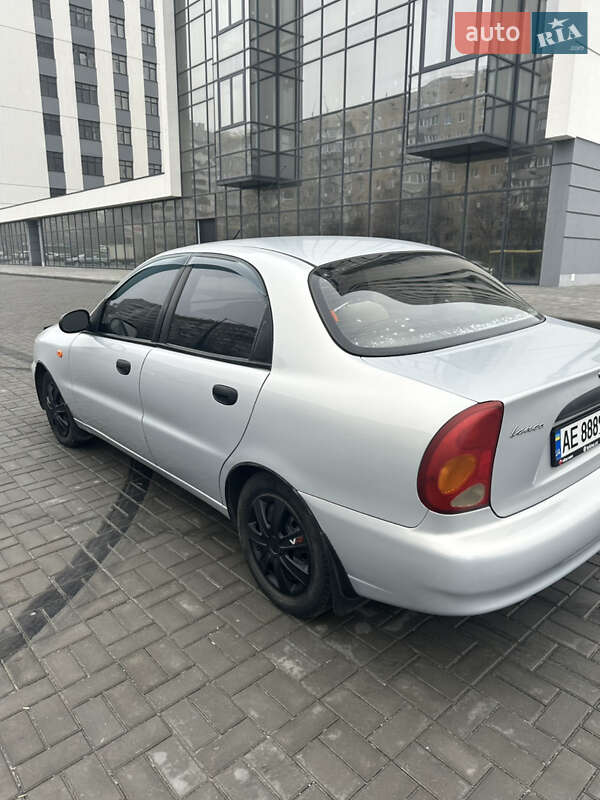 Седан ЗАЗ Lanos 2010 в Днепре