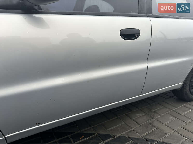 Седан ЗАЗ Lanos 2010 в Днепре