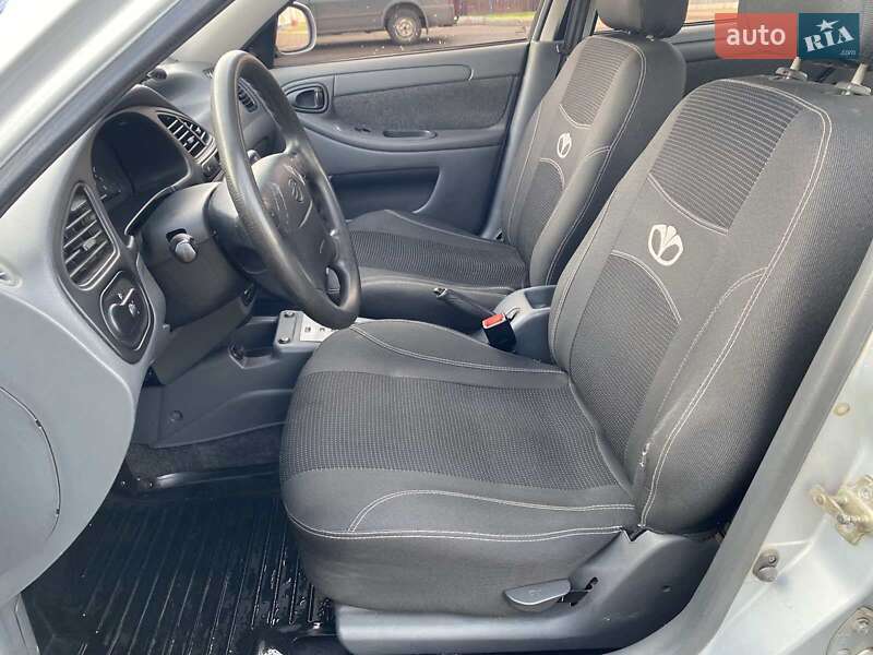 Седан ЗАЗ Lanos 2013 в Николаеве