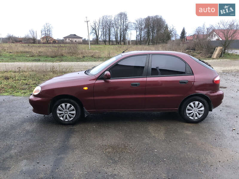 Хетчбек ЗАЗ Lanos 2012 в Івано-Франківську