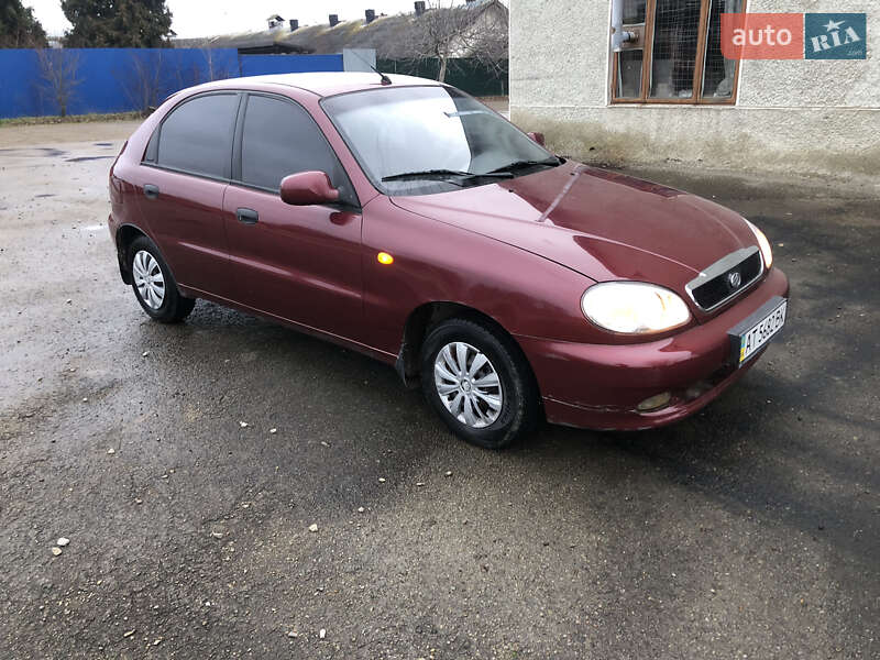 Хетчбек ЗАЗ Lanos 2012 в Івано-Франківську