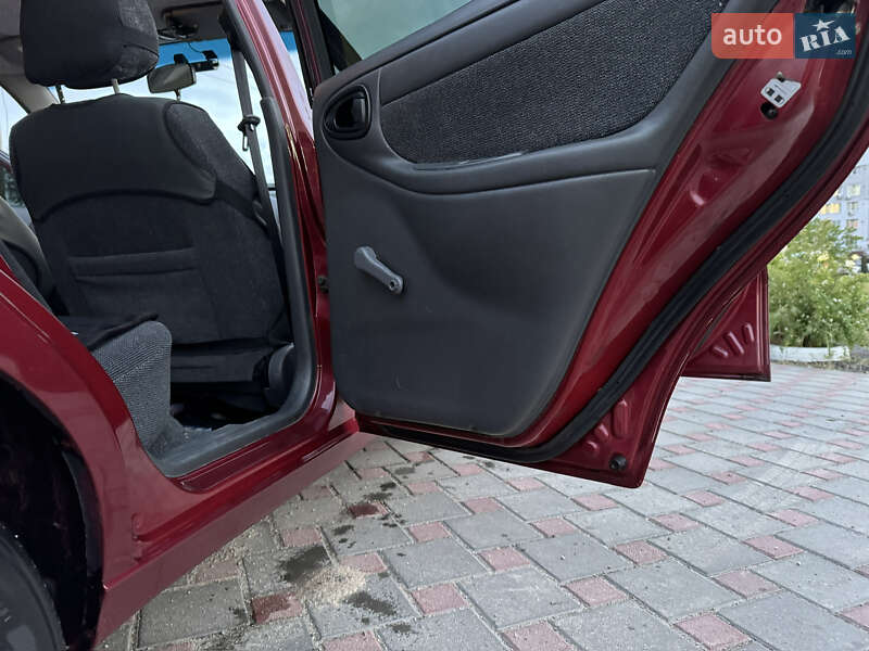 Хетчбек ЗАЗ Lanos 2014 в Каневі