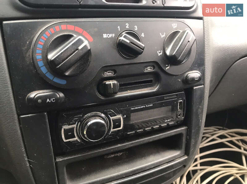 Седан ЗАЗ Lanos 2012 в Краснокутске