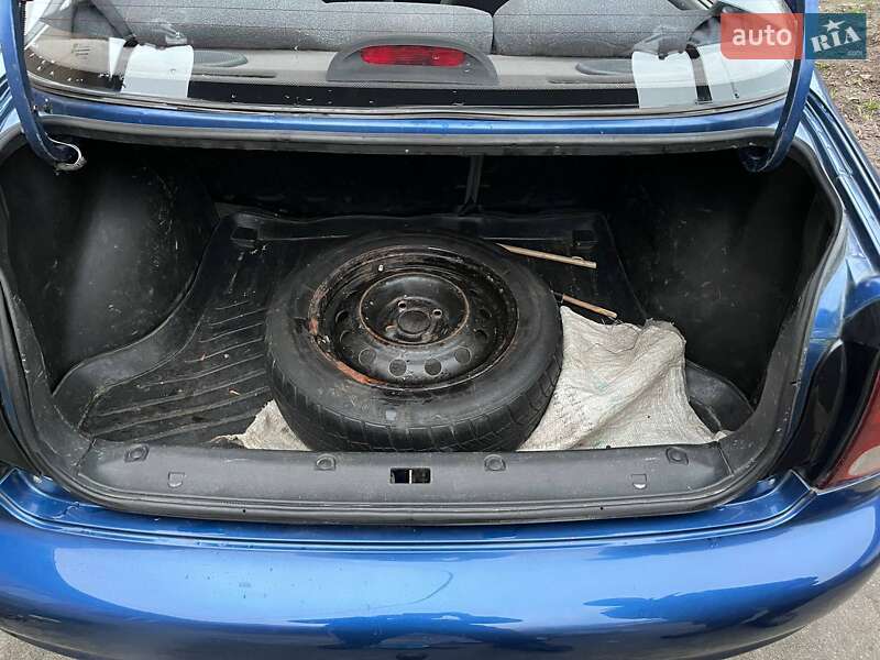 Седан ЗАЗ Lanos 2010 в Белозерье