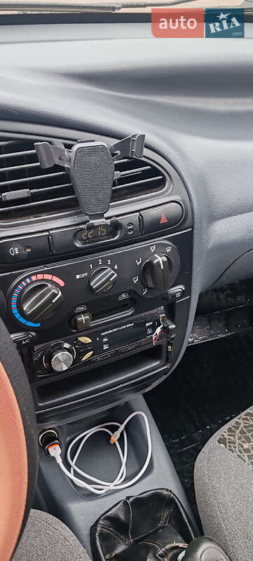 Седан ЗАЗ Lanos 2011 в Сумах