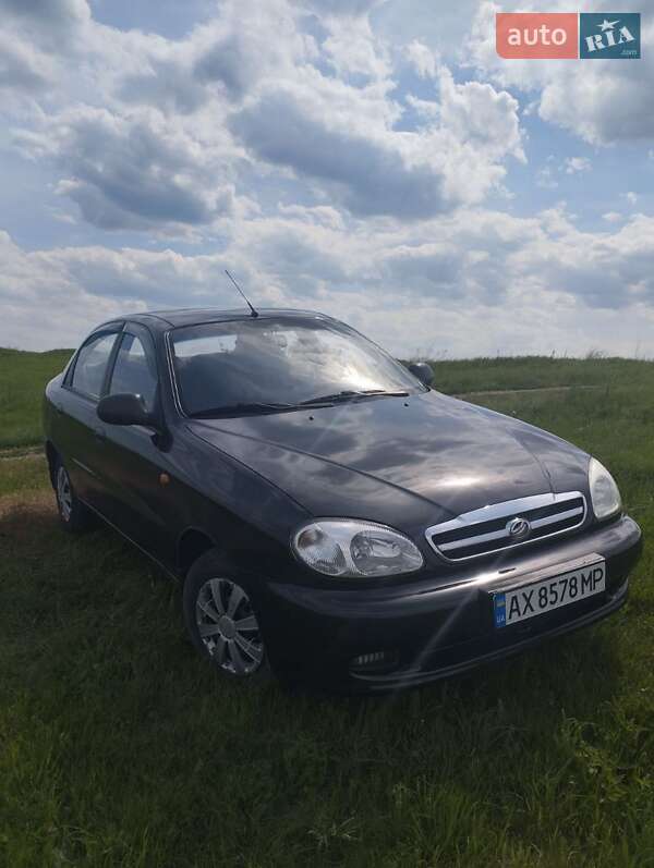 Седан ЗАЗ Lanos 2010 в Харькове