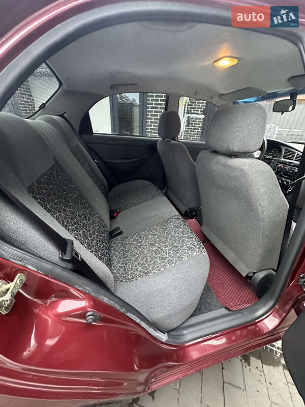 Седан ЗАЗ Lanos 2011 в Броварах