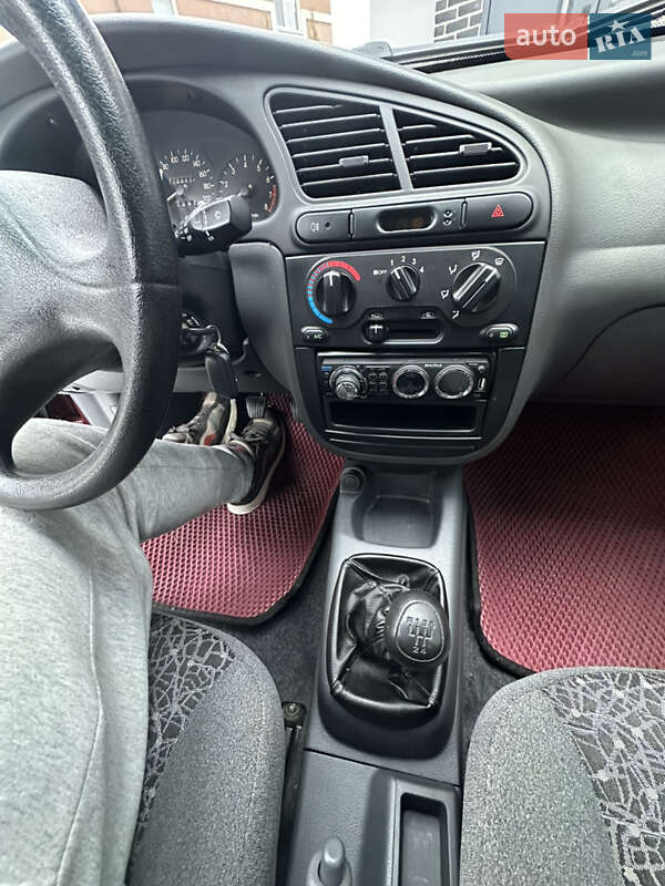 Седан ЗАЗ Lanos 2011 в Броварах