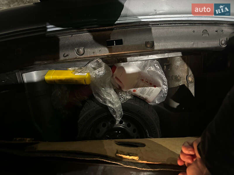 Седан ЗАЗ Lanos 2010 в Киеве