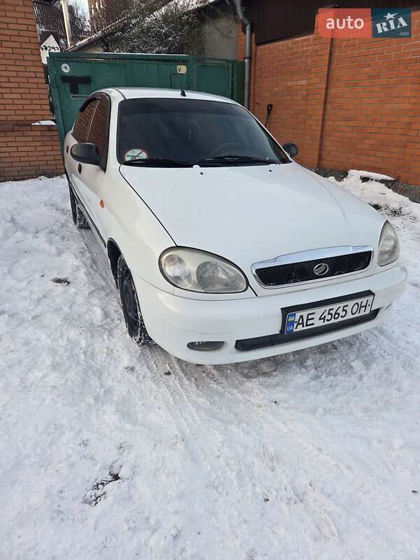 Седан ЗАЗ Lanos 2012 в Днепре