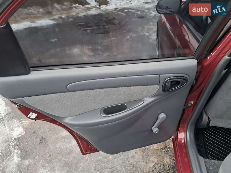 Седан ЗАЗ Lanos 2011 в Могилів-Подільському