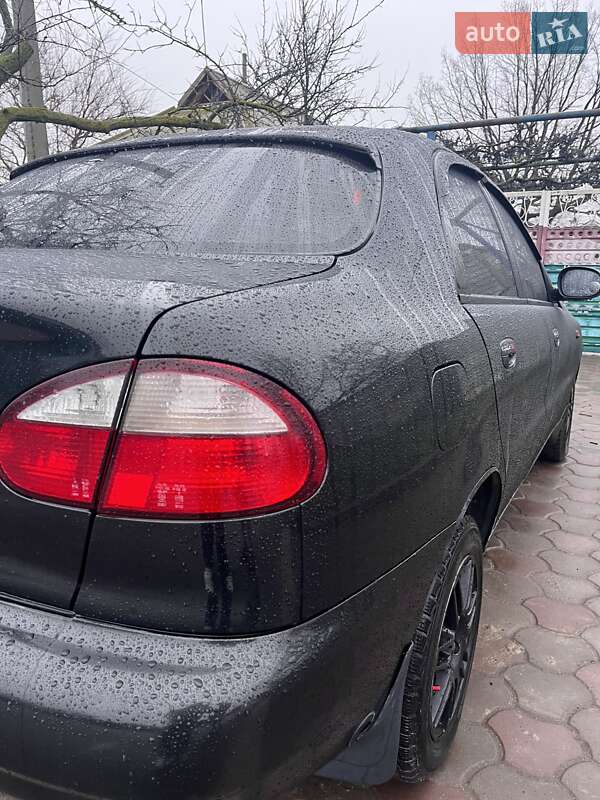 Седан ЗАЗ Lanos 2010 в Николаеве