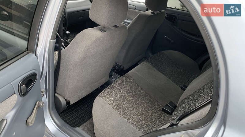 Седан ЗАЗ Lanos 2011 в Харькове