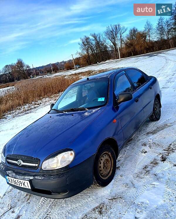 Седан ЗАЗ Lanos 2011 в Богодухове