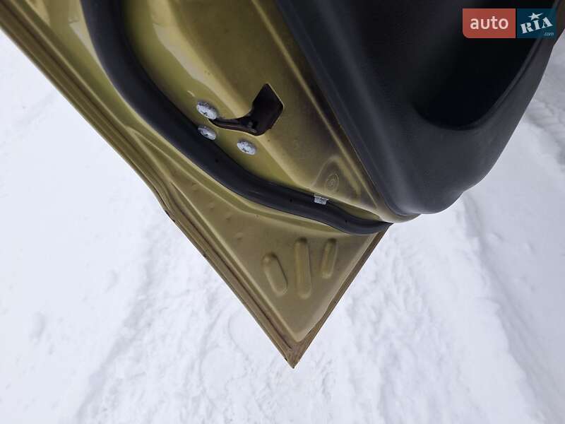 Седан ЗАЗ Lanos 2007 в Черновцах