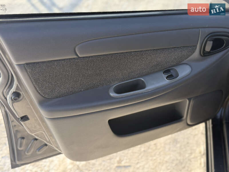 Хэтчбек ЗАЗ Lanos 2013 в Киеве