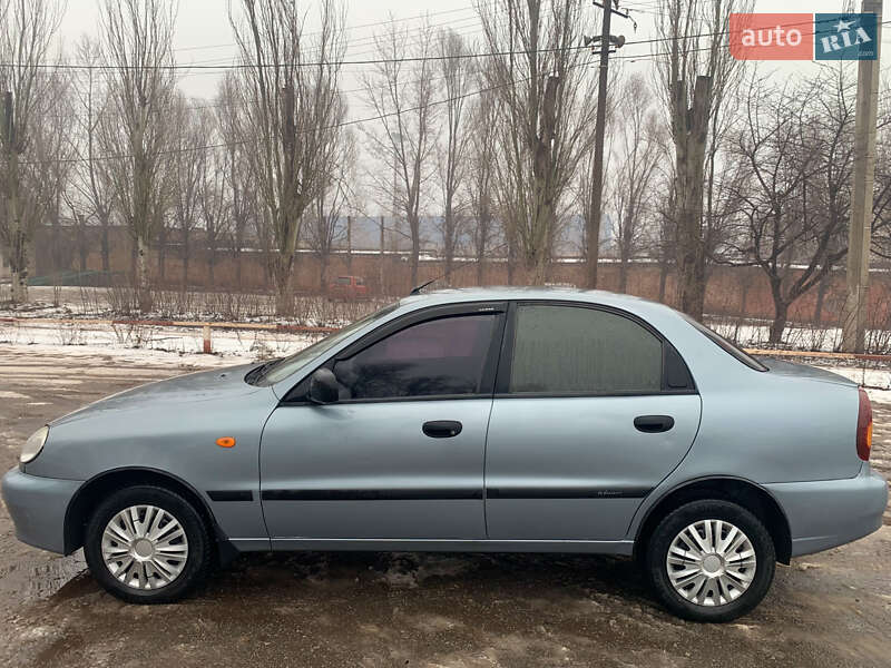 Седан ЗАЗ Lanos 2012 в Кривом Роге