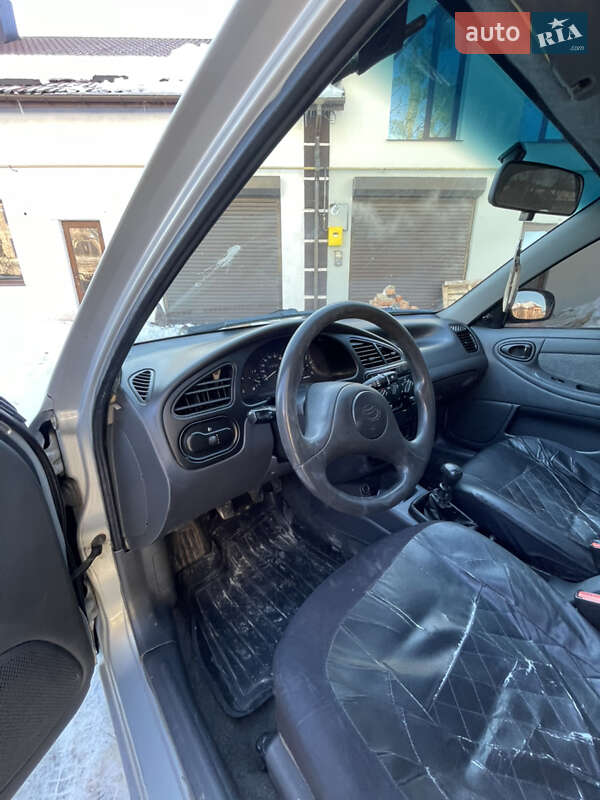 Седан ЗАЗ Lanos 2011 в Славуті