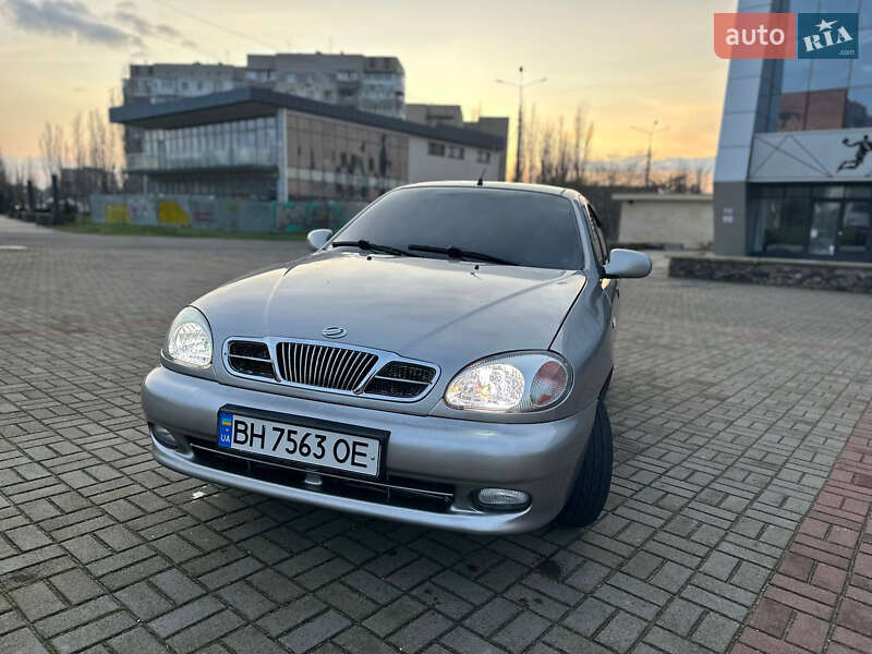 Седан ЗАЗ Lanos 2012 в Николаеве