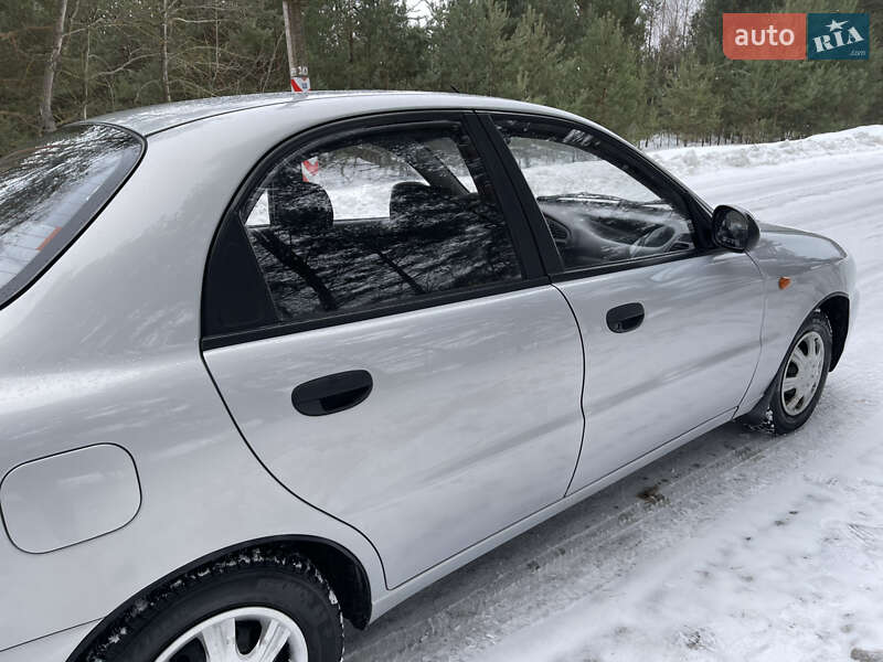 Седан ЗАЗ Lanos 2012 в Славуті