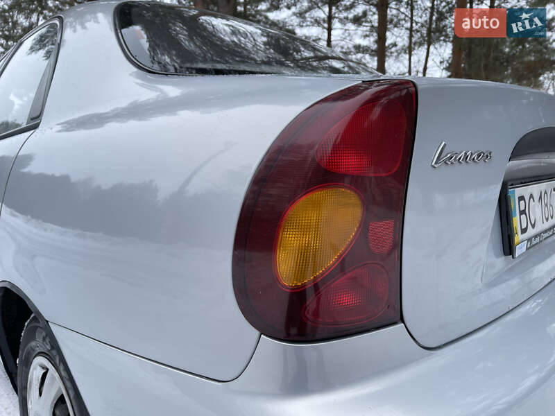 Седан ЗАЗ Lanos 2012 в Славуті