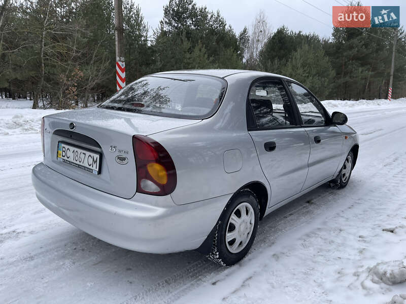 Седан ЗАЗ Lanos 2012 в Славуті