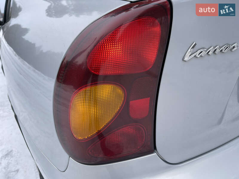 Седан ЗАЗ Lanos 2012 в Славуті