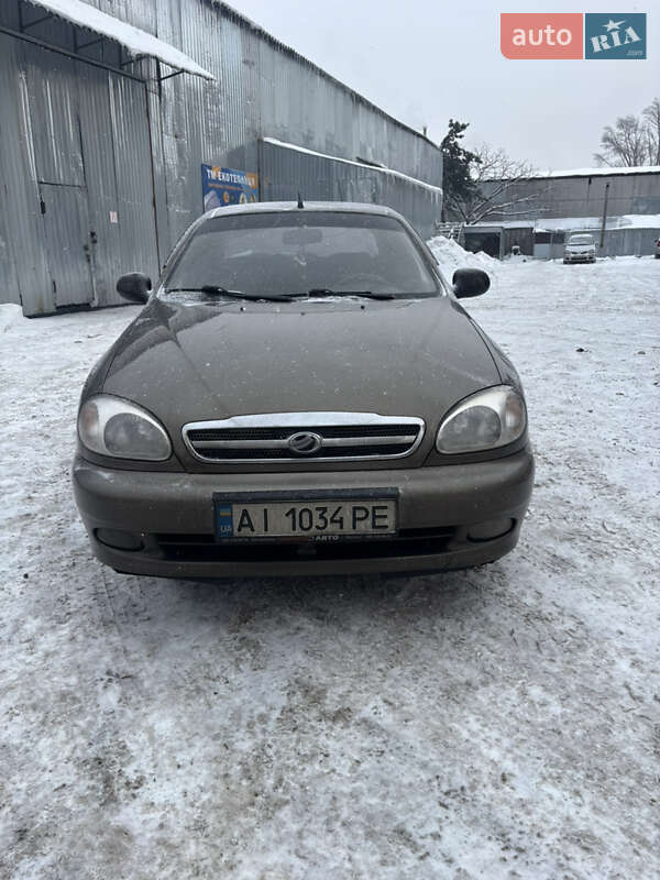 Седан ЗАЗ Lanos 2011 в Киеве